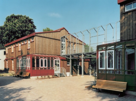 Bild "KladowUebernachtungshaus.jpg"